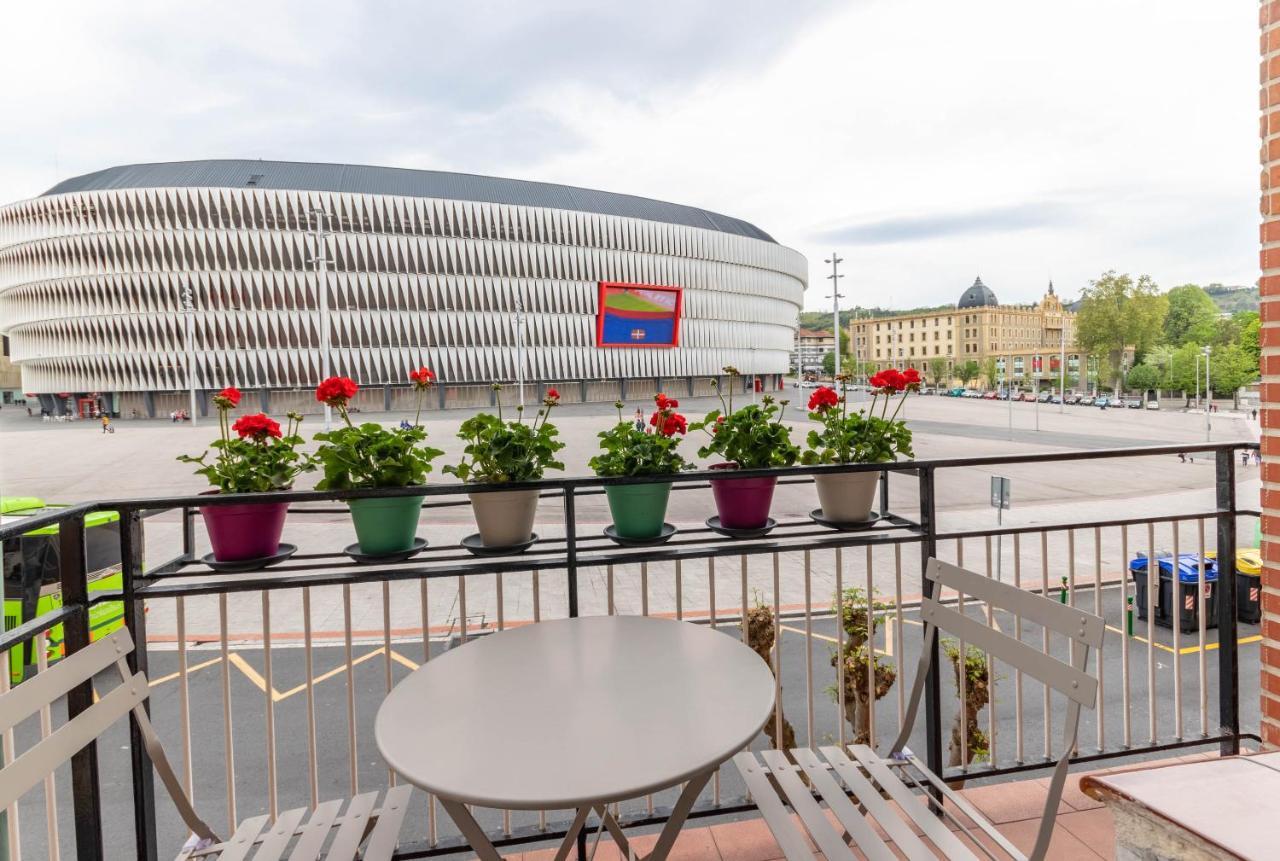 Apartamento Con Vistas Al Estadio San Mames بلباو المظهر الخارجي الصورة