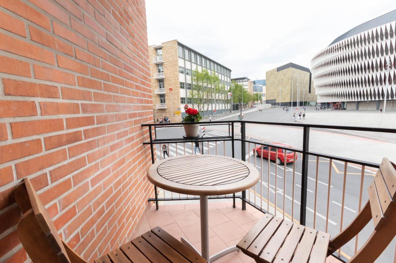 Apartamento Con Vistas Al Estadio San Mames بلباو المظهر الخارجي الصورة
